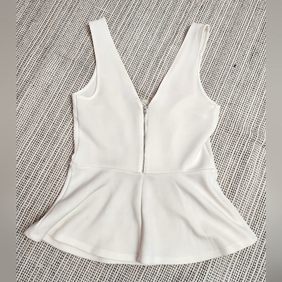 SOLD Express white peplum Blouse - Picture 4 of 7